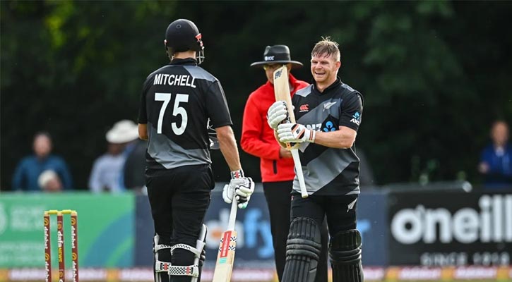 টি-টোয়েন্টিতেও আয়ারল্যান্ডকে হোয়াইটওয়াশ করল নিউজিল্যান্ড